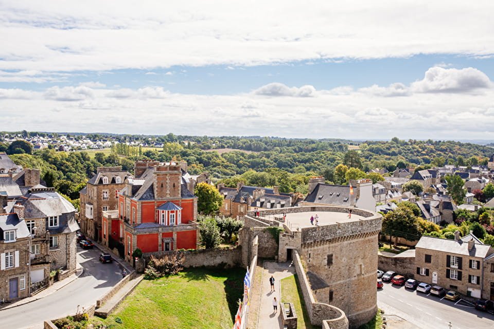 🏰 디낭 성(샤토 드 디낭)
